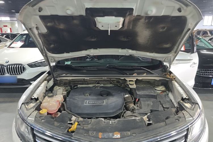 Used Lincoln MKC 2014 2.0T Two-Wheel-Drive Luxury Edition Engine Bay