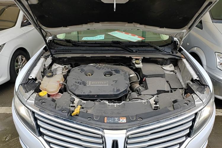 Used Lincoln MKC 2014 2.0T Four-Wheel Drive Luxury Edition Engine Bay