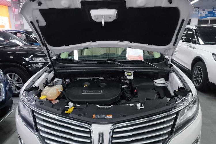 Used Lincoln MKC 2014 2.0T Four-Wheel Drive Luxury Edition Engine Bay