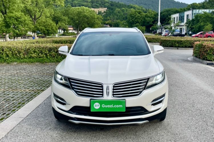 Used Lincoln MKC 2014 2.0T Two-Wheel Drive Deluxe Edition Exterior 2