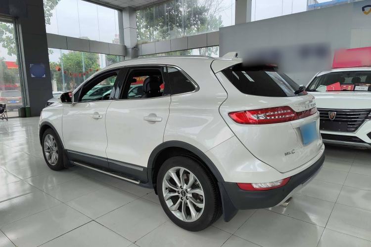 Used Lincoln MKC 2014 2.0T Two-Wheel-Drive Luxury Edition Exterior 3