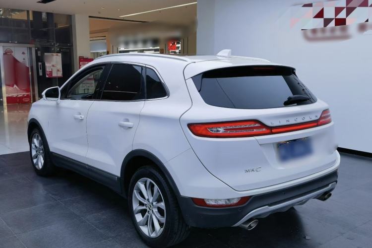 Used Lincoln MKC 2014 2.0T Two-Wheel-Drive Luxury Edition Exterior 4