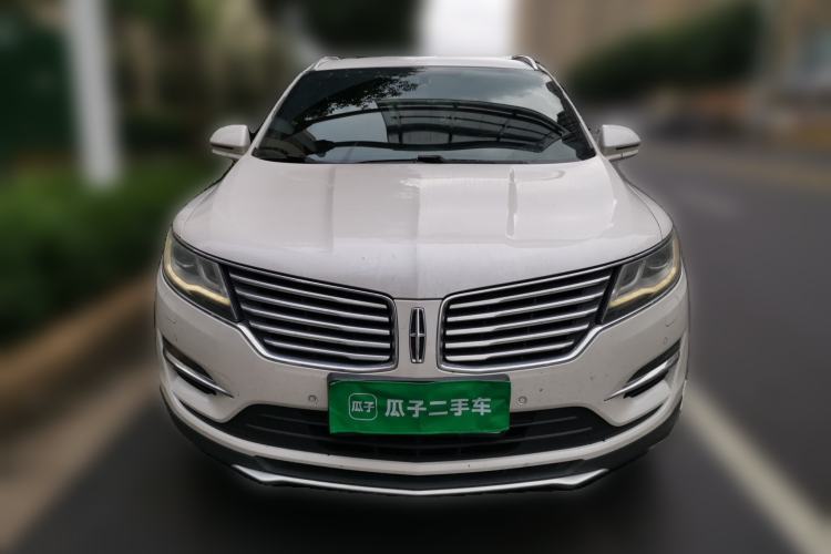 Used Lincoln MKC 2014 2.0T Two-Wheel-Drive Luxury Edition Front