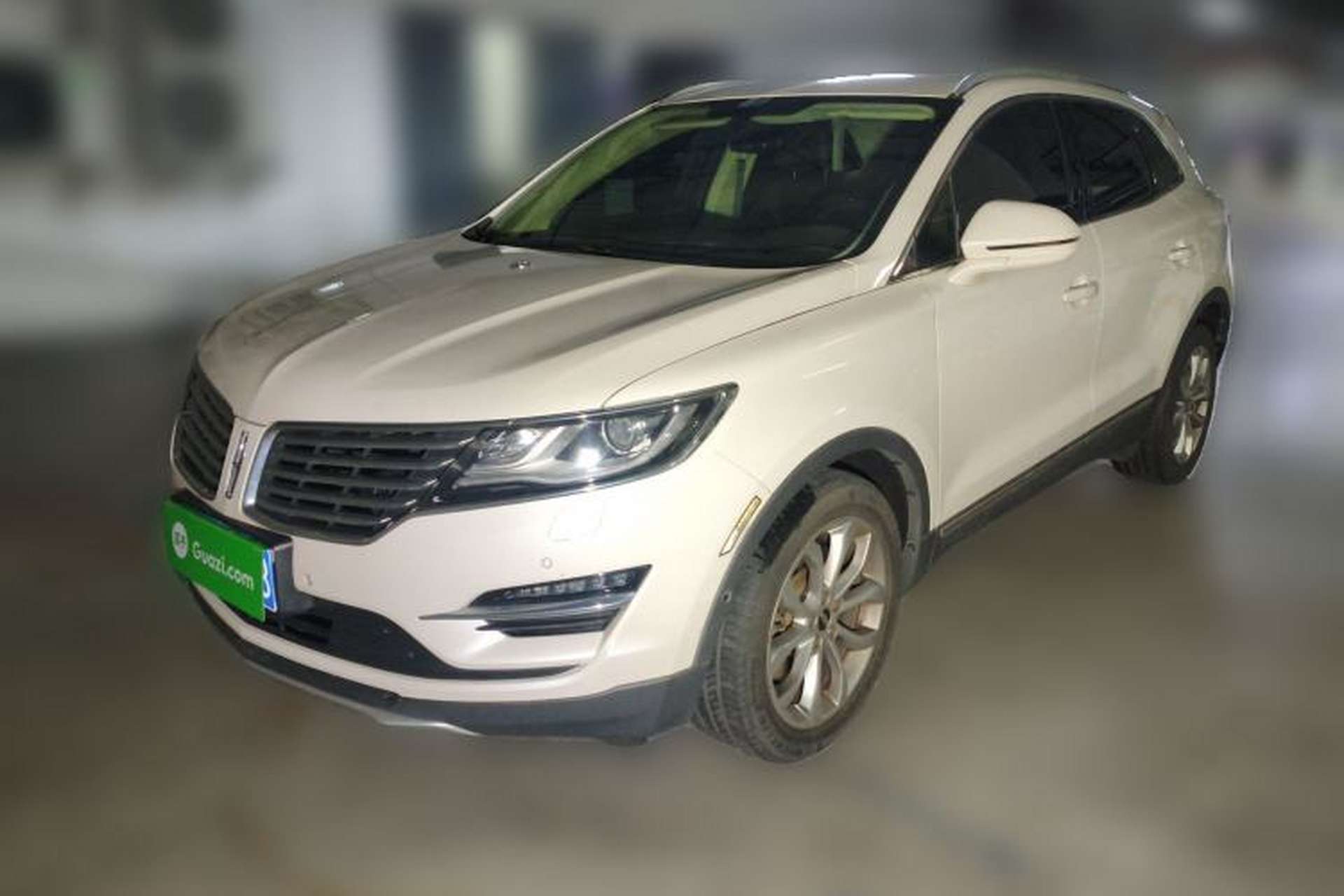 Used Lincoln MKC 2014 2.0T Two-Wheel-Drive Luxury Edition Front Left 45 Deg