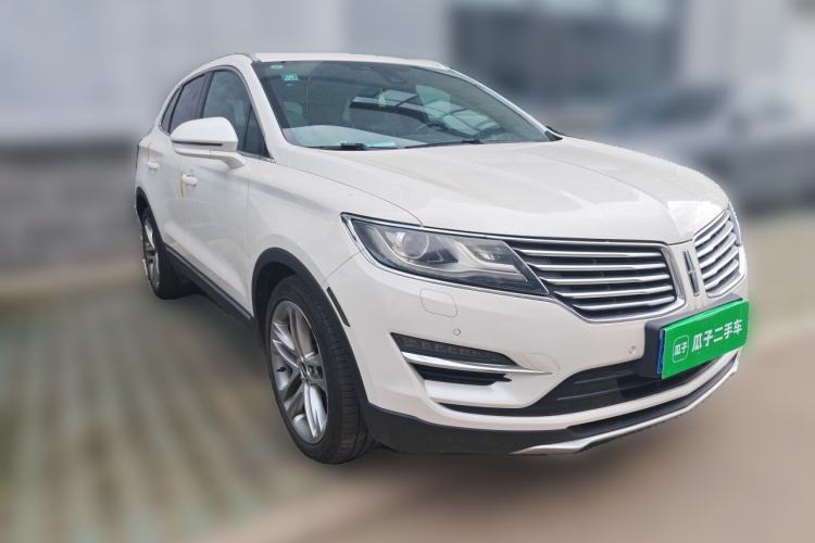 Used Lincoln MKC 2014 2.0T Four-Wheel Drive Prestige Edition Front Right 45 Deg