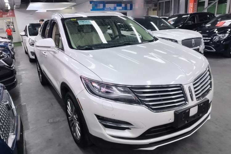 Used Lincoln MKC 2014 2.0T Four-Wheel Drive Luxury Edition Front Right 45 Deg