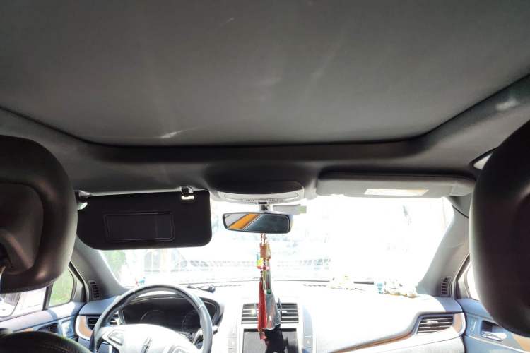 Used Lincoln MKC 2014 2.0T Two-Wheel-Drive Luxury Edition Headliner
