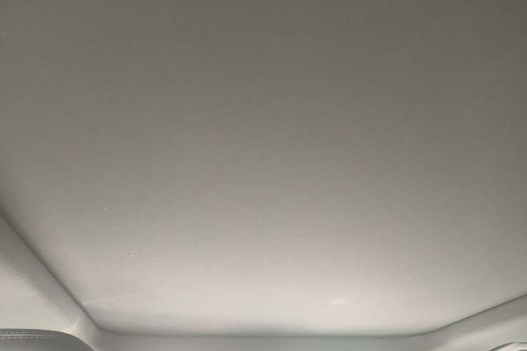 Used Lincoln MKC 2014 2.0T Two-Wheel-Drive Luxury Edition Headliner