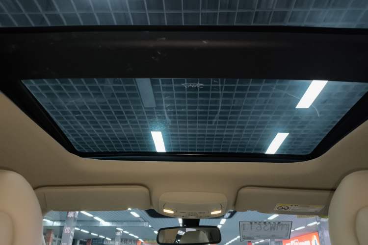 Used Lincoln MKC 2014 2.0T Four-Wheel Drive Luxury Edition Headliner