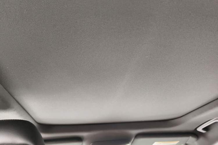 Used Lincoln MKC 2014 2.0T Two-Wheel-Drive Luxury Edition Headliner