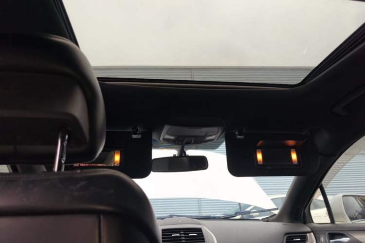 Used Lincoln MKC 2014 2.0T Four-Wheel Drive Luxury Edition Headliner