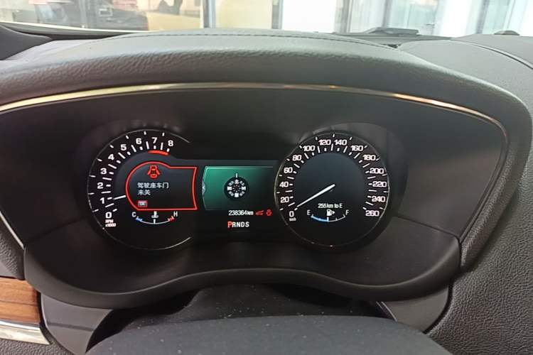 Used Lincoln MKC 2014 2.0T Four-Wheel Drive Luxury Edition Instrument Cluster