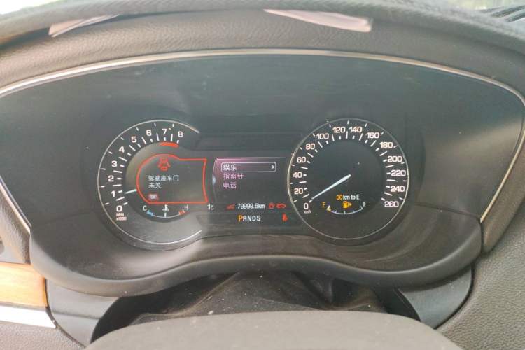 Used Lincoln MKC 2014 2.0T Two-Wheel-Drive Luxury Edition Instrument Cluster