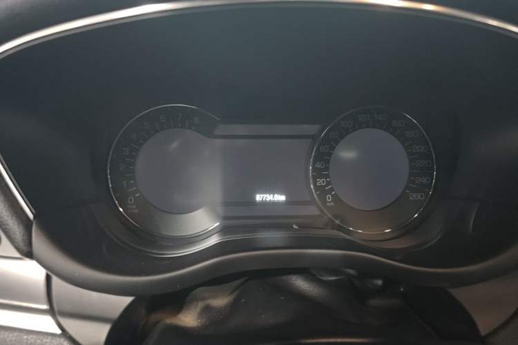 Used Lincoln MKC 2014 2.0T Two-Wheel-Drive Luxury Edition Instrument Cluster