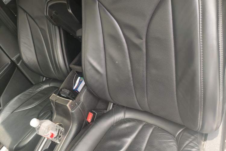 Used Lincoln MKC 2014 2.0T Two-Wheel-Drive Luxury Edition Left Front Seat