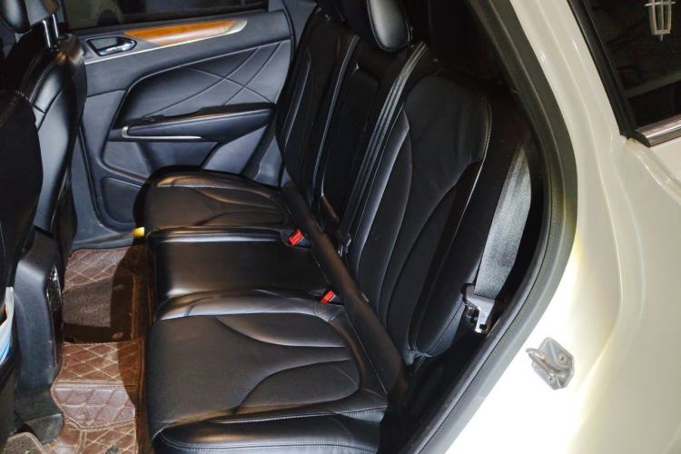 Used Lincoln MKC 2014 2.0T Four-Wheel Drive Luxury Edition Left Rear Seat
