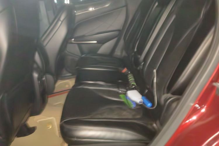 Used Lincoln MKC 2014 2.0T Two-Wheel Drive Deluxe Edition Left Rear Seat