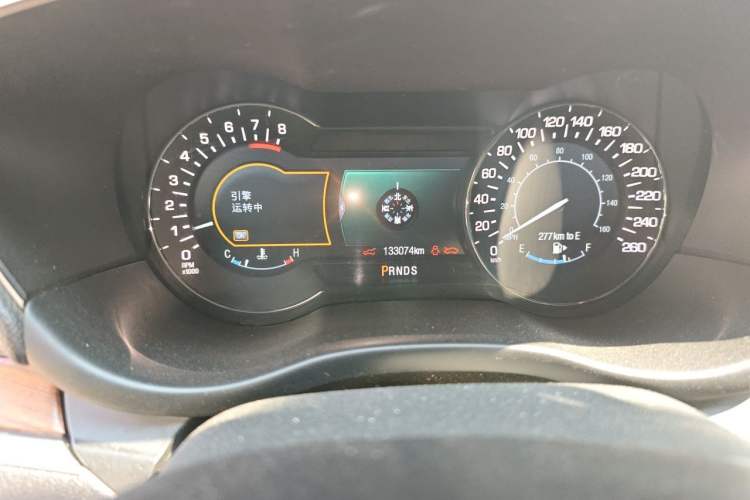 Used Lincoln MKC 2014 2.0T Four-Wheel Drive Luxury Edition Odometer Close Up