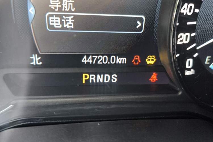Used Lincoln MKC 2014 2.0T Four-Wheel Drive Luxury Edition Odometer Close Up