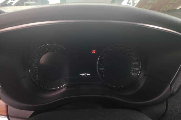 Used Lincoln MKC 2014 2.0T Two-Wheel-Drive Luxury Edition Odometer Close Up