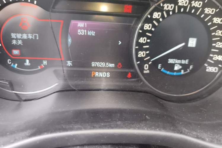 Used Lincoln MKC 2014 2.0T Four-Wheel Drive Luxury Edition Odometer Close Up