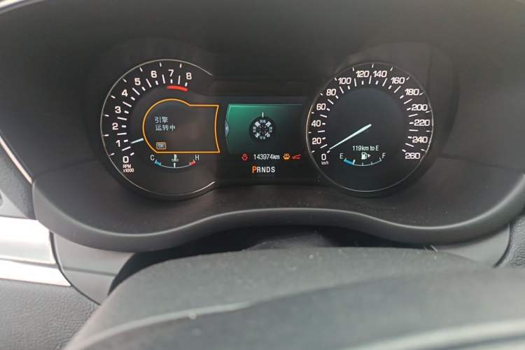 Used Lincoln MKC 2014 2.0T Four-Wheel Drive Luxury Edition Odometer Close Up