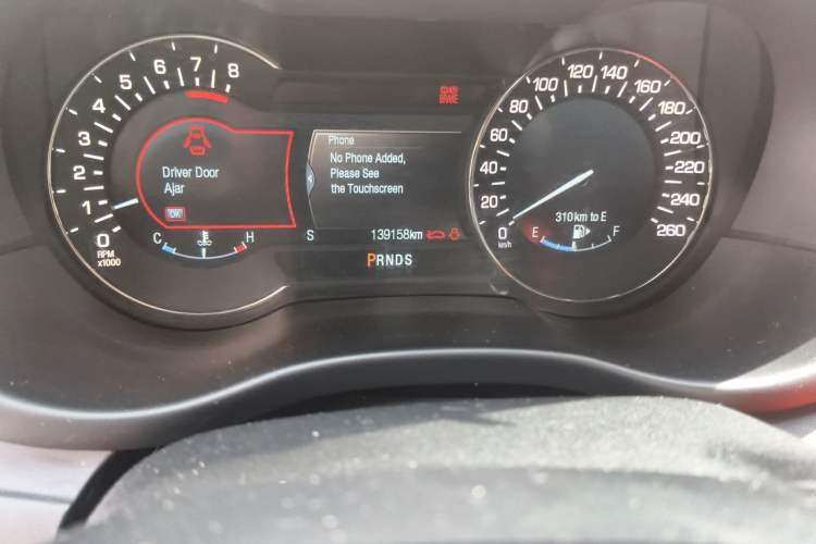 Used Lincoln MKC 2014 2.0T Two-Wheel-Drive Luxury Edition Odometer Close Up