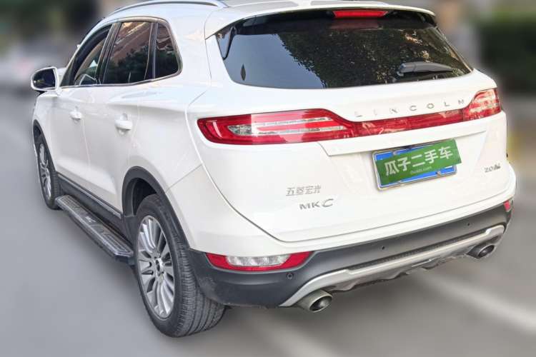 Used Lincoln MKC 2014 2.0T Four-Wheel Drive Luxury Edition Rear Left 45 Deg
