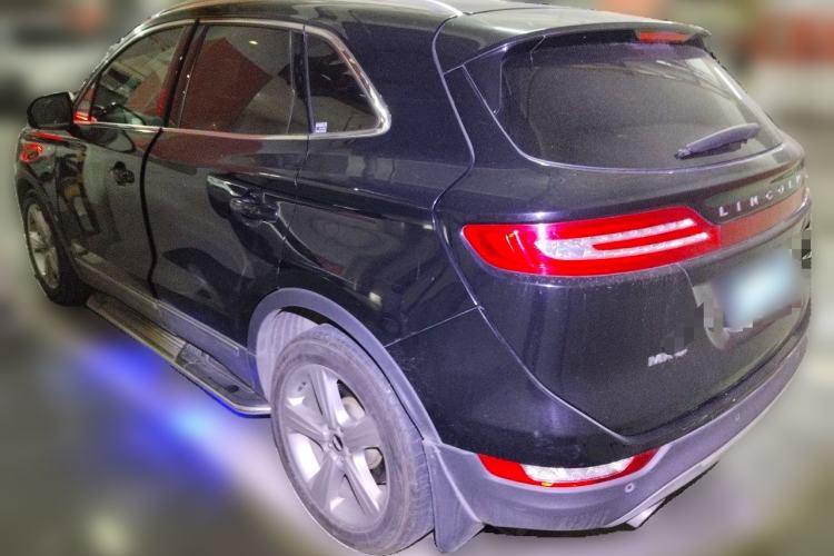 Used Lincoln MKC 2014 2.0T Two-Wheel Drive Deluxe Edition Rear Left 45 Deg