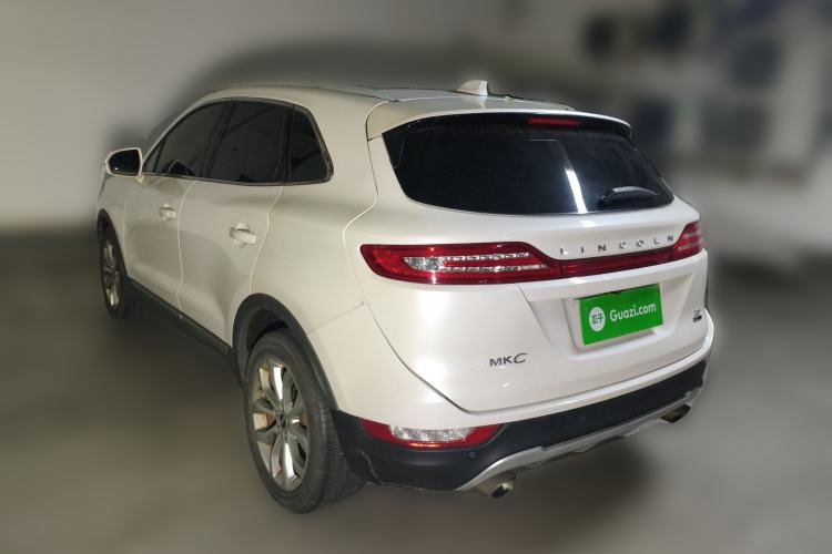 Used Lincoln MKC 2014 2.0T Two-Wheel-Drive Luxury Edition Rear Left 45 Deg