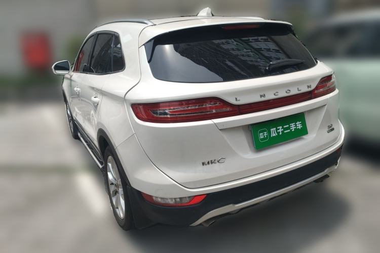 Used Lincoln MKC 2014 2.0T Two-Wheel-Drive Luxury Edition Rear Left 45 Deg