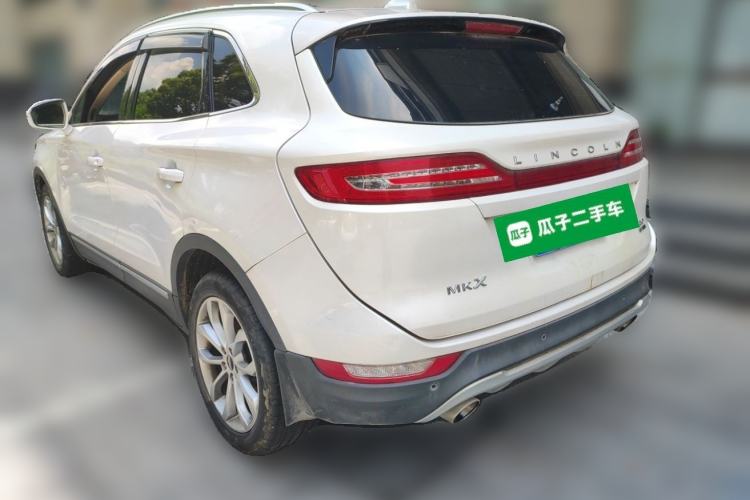 Used Lincoln MKC 2014 2.0T Two-Wheel-Drive Luxury Edition Rear Left 45 Deg