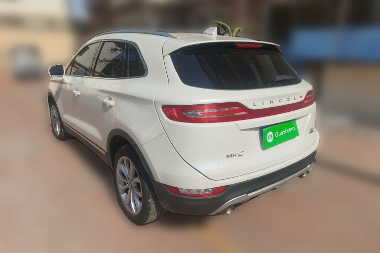 Used Lincoln MKC 2014 2.0T Two-Wheel-Drive Luxury Edition Rear Left 45 Deg