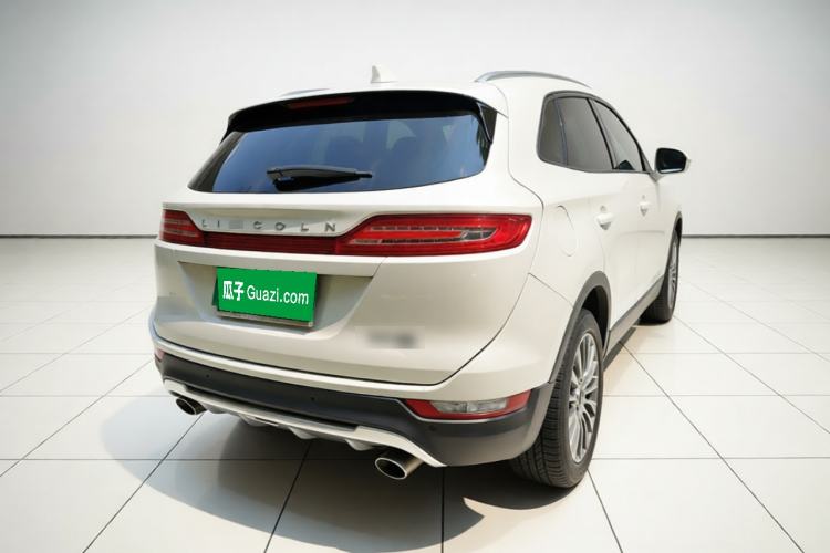 Used Lincoln MKC 2014 2.0T Four-Wheel Drive Luxury Edition Rear Right 45 Deg