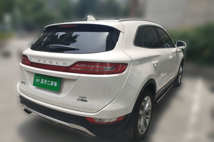 Used Lincoln MKC 2014 2.0T Two-Wheel-Drive Luxury Edition Rear Right 45 Deg