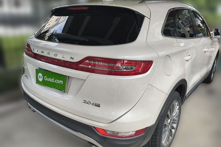 Used Lincoln MKC 2014 2.0T Four-Wheel Drive Luxury Edition Rear Right 45 Deg