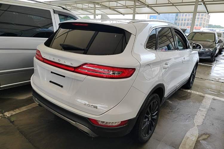 Used Lincoln MKC 2014 2.0T Four-Wheel Drive Luxury Edition Rear Right 45 Deg