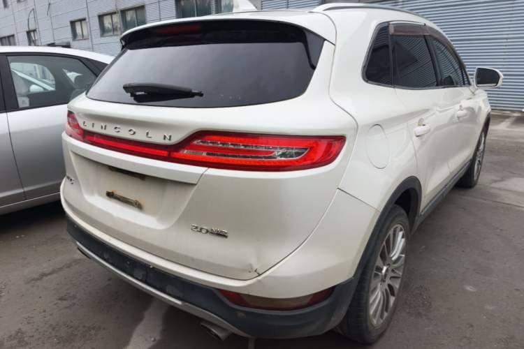 Used Lincoln MKC 2014 2.0T Four-Wheel Drive Luxury Edition Rear Right 45 Deg