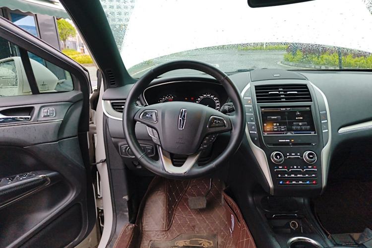 Used Lincoln MKC 2014 2.0T Four-Wheel Drive Luxury Edition Steering Wheel