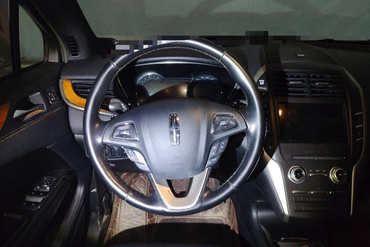 Used Lincoln MKC 2014 2.0T Four-Wheel Drive Luxury Edition Steering Wheel