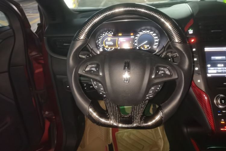 Used Lincoln MKC 2014 2.0T Two-Wheel Drive Deluxe Edition Steering Wheel