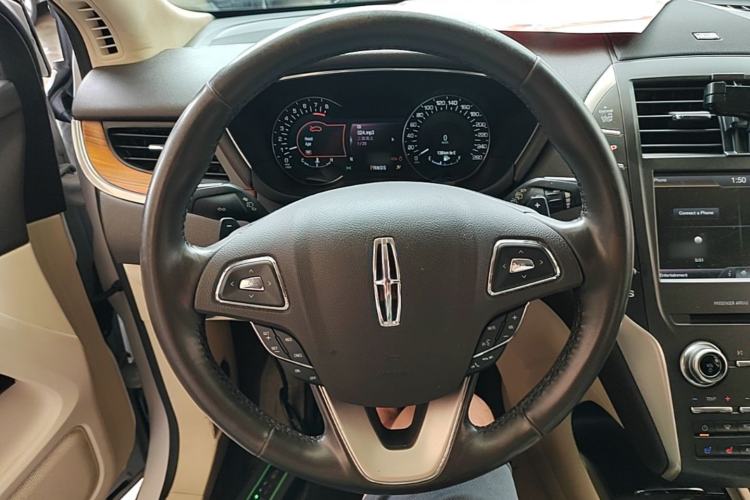 Used Lincoln MKC 2014 2.0T Four-Wheel Drive Luxury Edition Steering Wheel