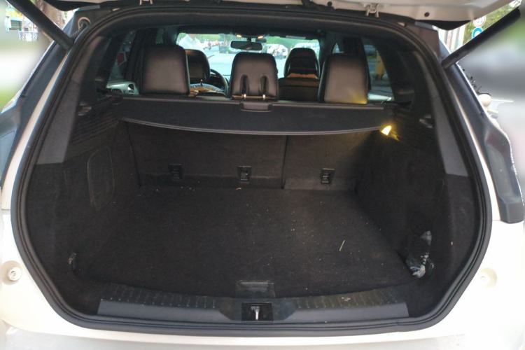 Used Lincoln MKC 2014 2.0T Two-Wheel Drive Deluxe Edition Trunk