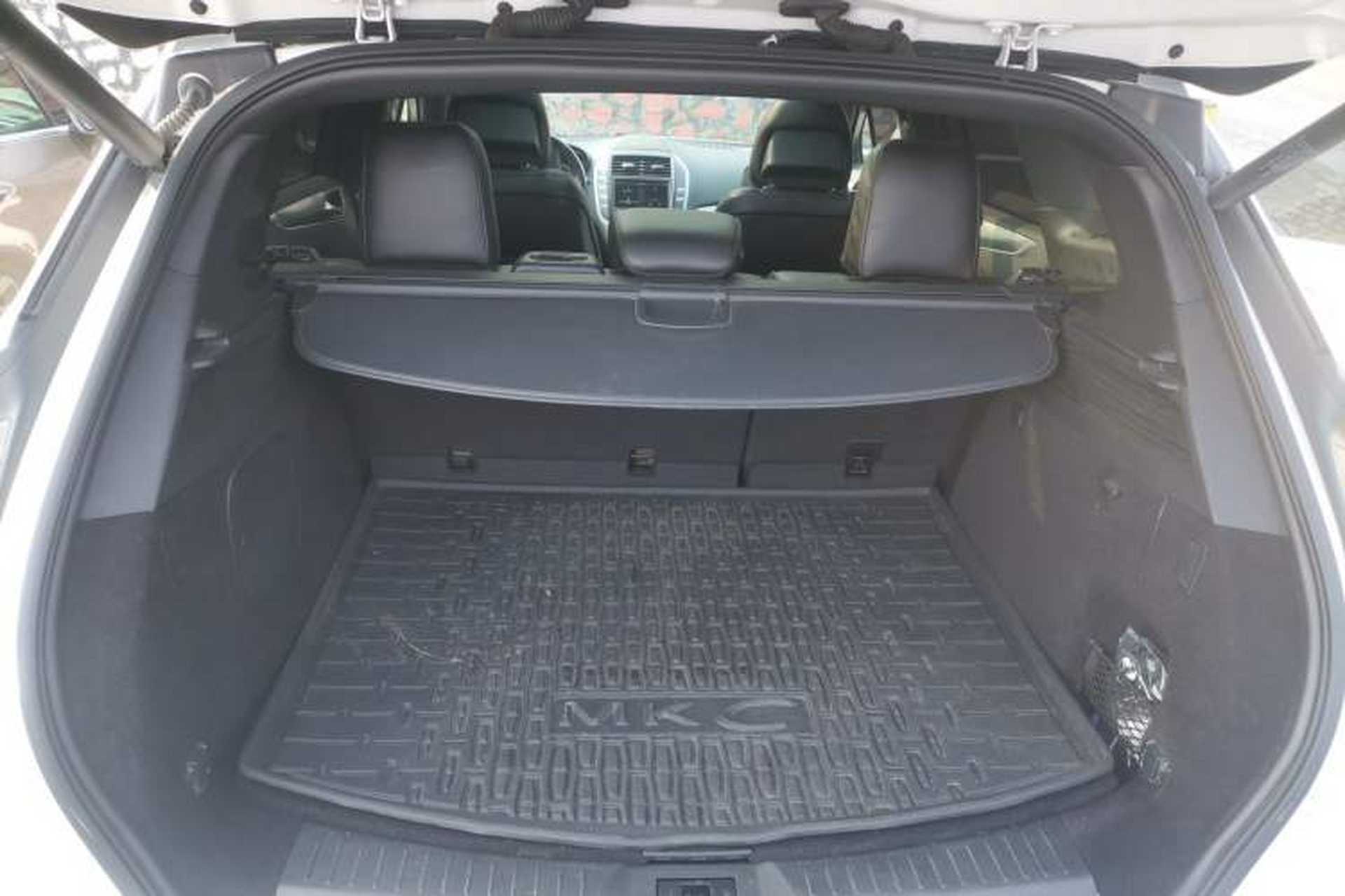 Used Lincoln MKC 2014 2.0T Two-Wheel Drive Deluxe Edition Trunk