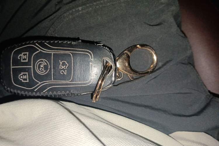 Used Lincoln MKC 2014 2.0T Two-Wheel Drive Deluxe Edition Vehicle Key
