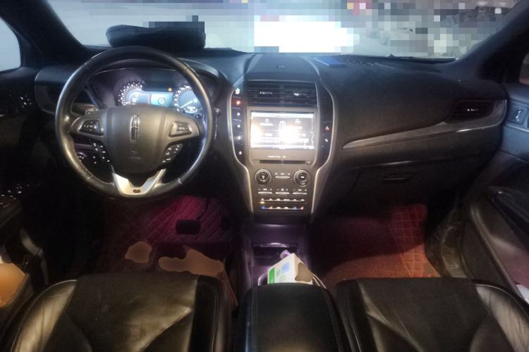 Used Lincoln MKC 2014 2.0T Four-Wheel Drive Luxury Edition Center Console