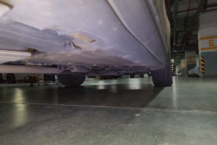 Used Lincoln MKC 2014 2.0T Four-Wheel Drive Luxury Edition Chassis Rear Right