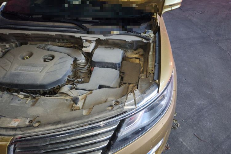 Used Lincoln MKC 2014 2.0T Four-Wheel Drive Luxury Edition Engine Bay Left