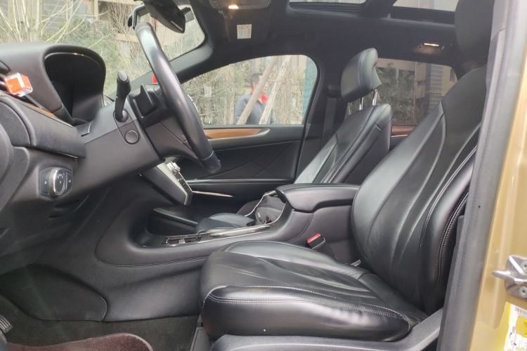 Used Lincoln MKC 2014 2.0T Four-Wheel Drive Luxury Edition Left Front Seat