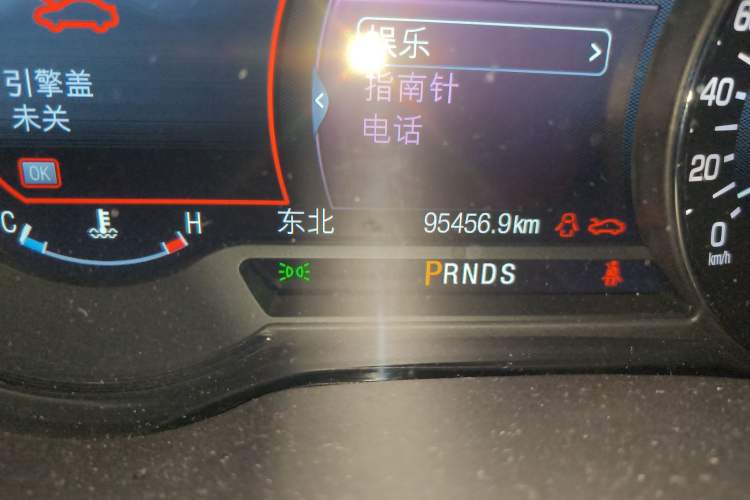 Used Lincoln MKC 2014 2.0T Four-Wheel Drive Luxury Edition Odometer Close Up